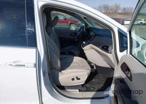 2020 Chrysler Pacifica Limited z USA, uszkodzony, nr VIN 2C4RC1GG6LR114618